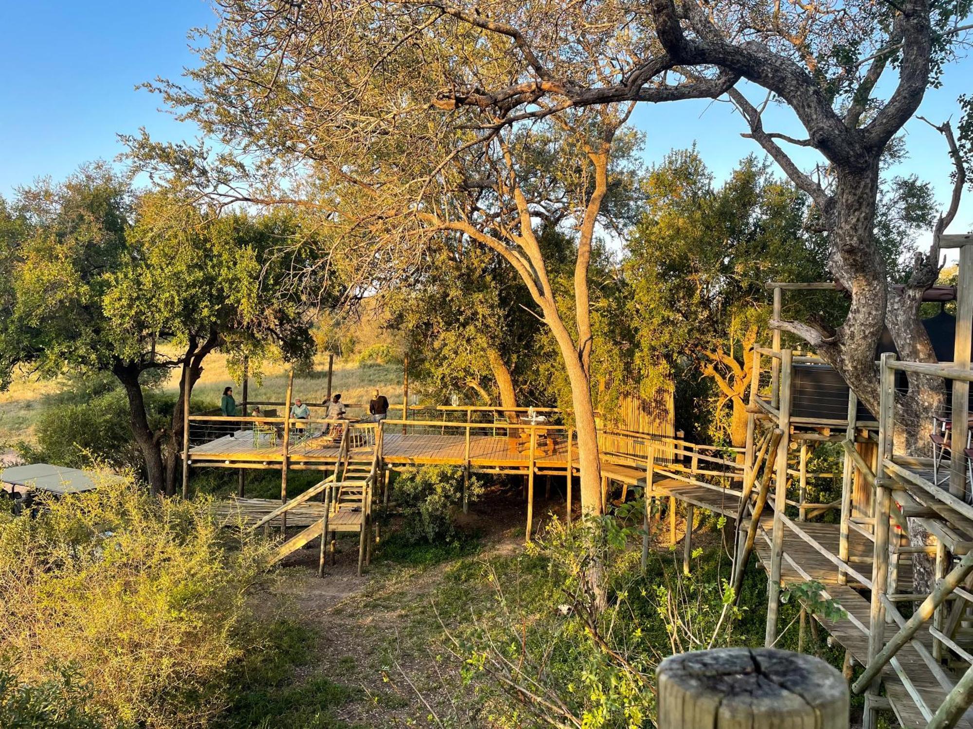 ホテル Rhino Walking Safaris スククザ エクステリア 写真
